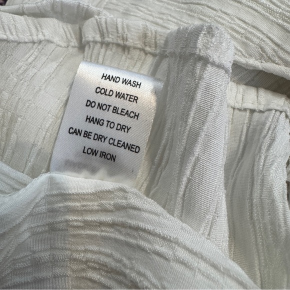 Magellan’s White Crinkle Chopstick Button up Dress Shirt Blouse NWOT XL - Picture 8 of 10